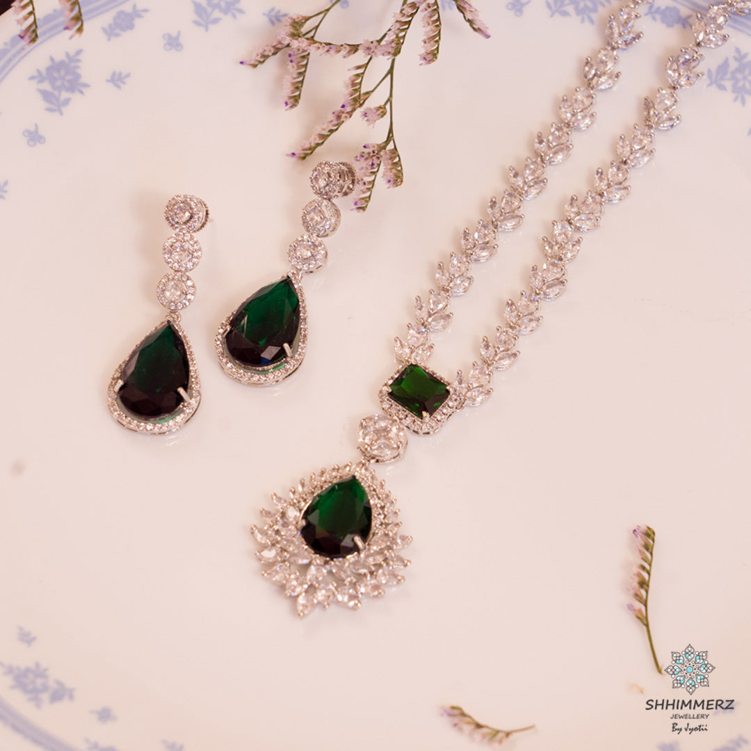 Pear Drop Neckpiece