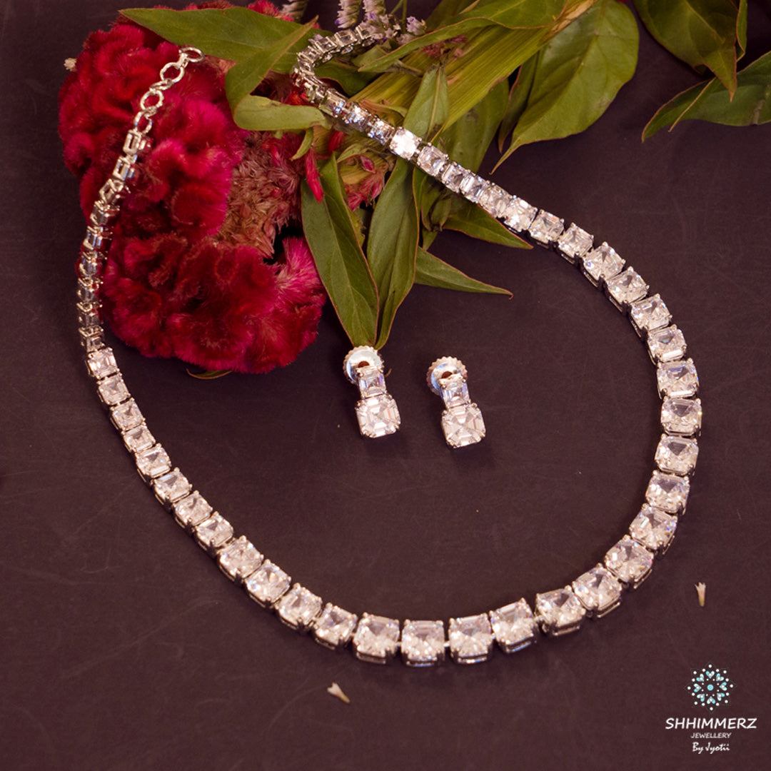 String Neckpiece