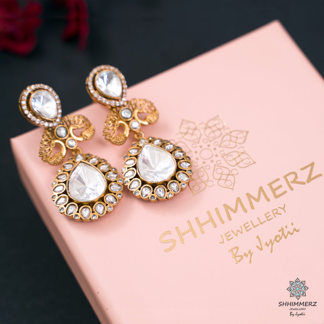 Sleek and Dainty Polki Earrings
