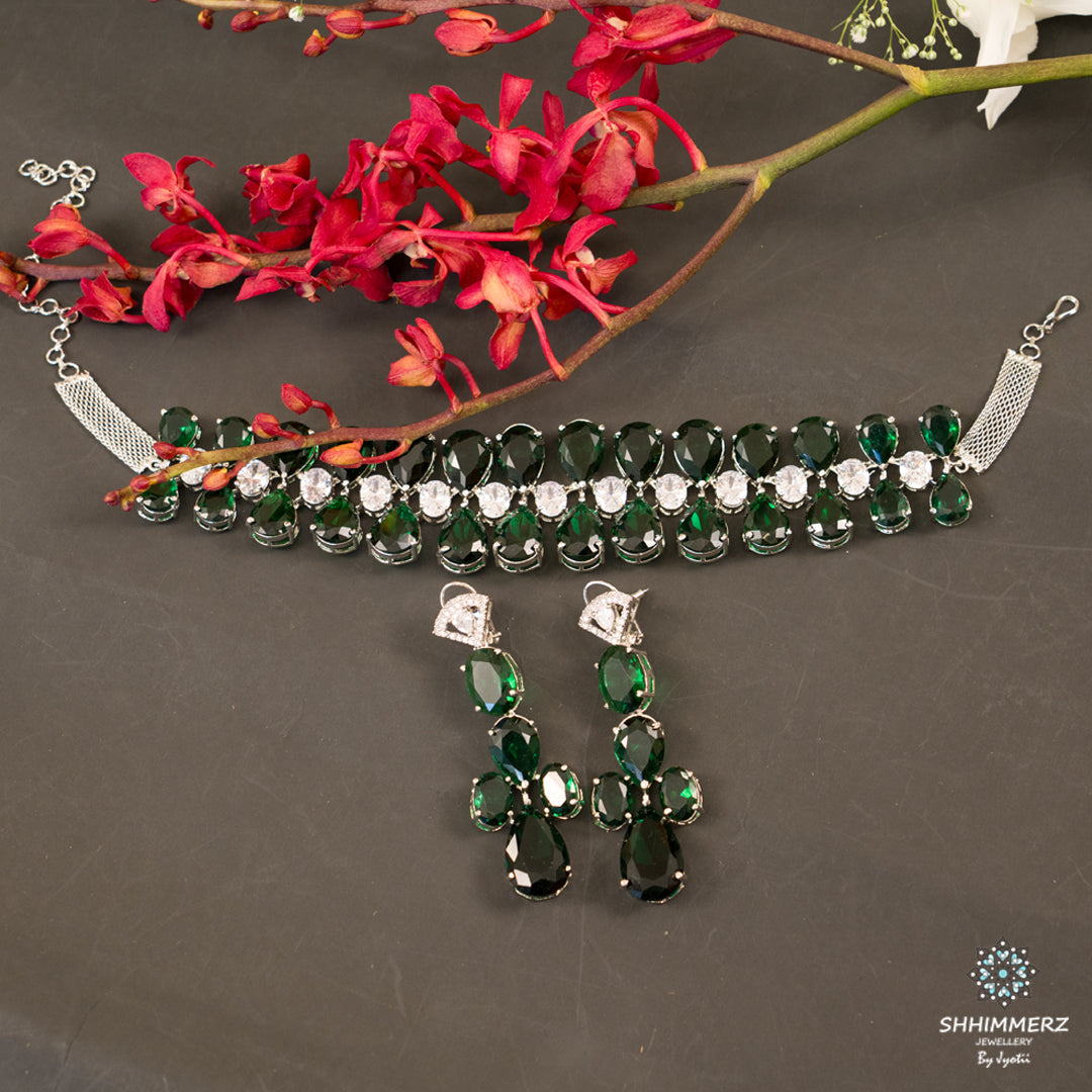 Emerald Choker