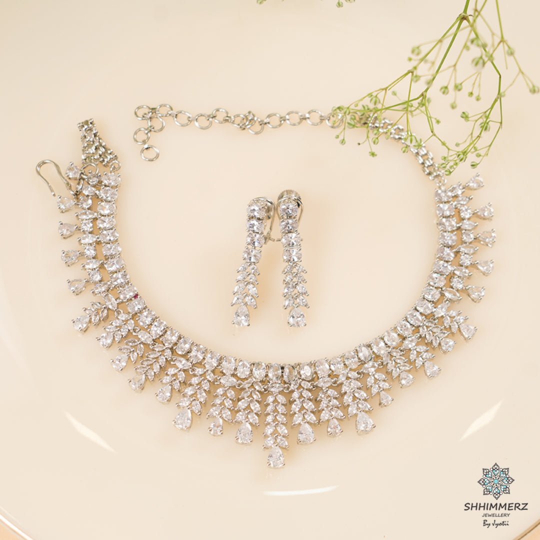 Janak Neckpiece