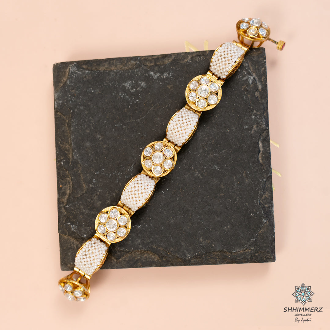 Sneh Bracelet