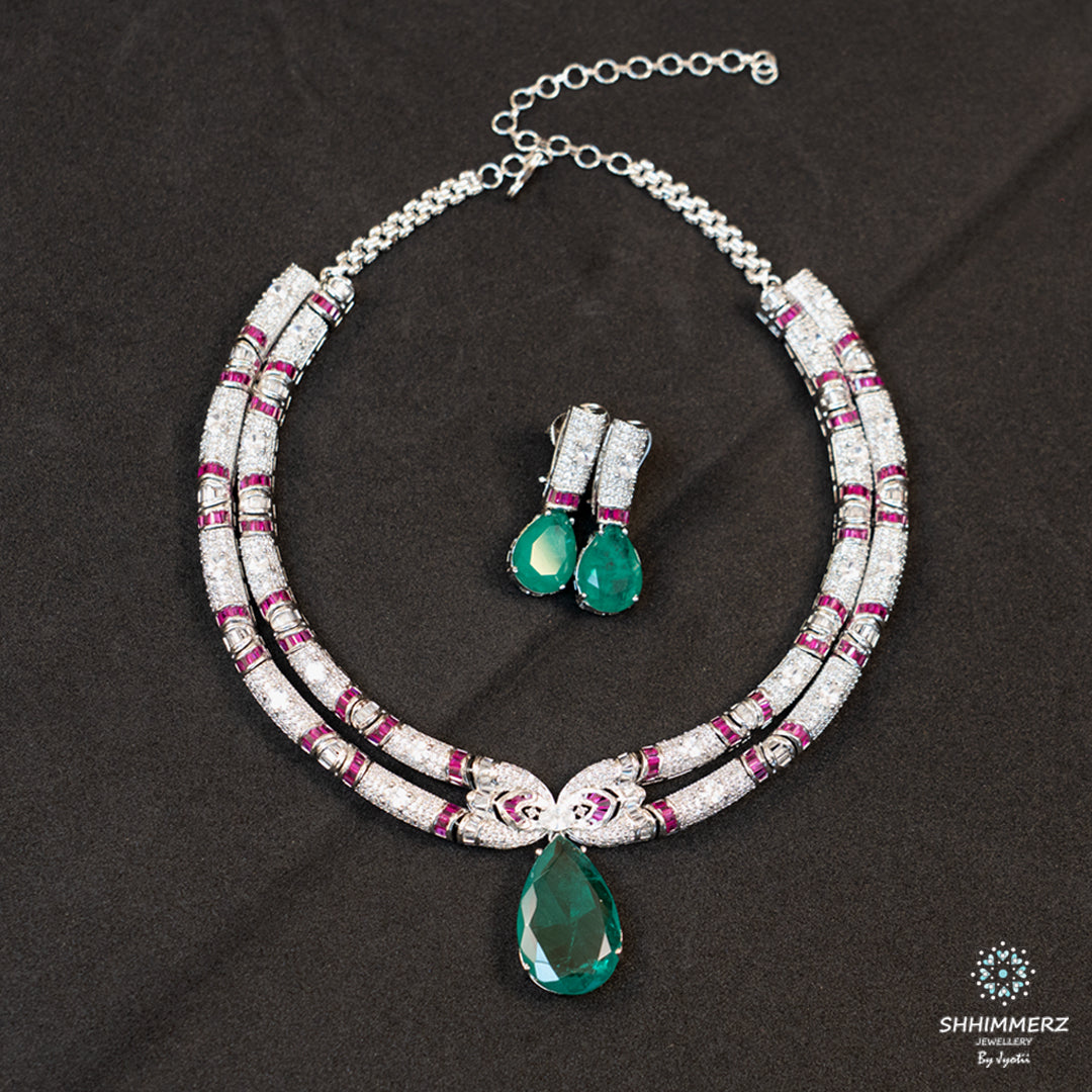 Roshni Neckpiece