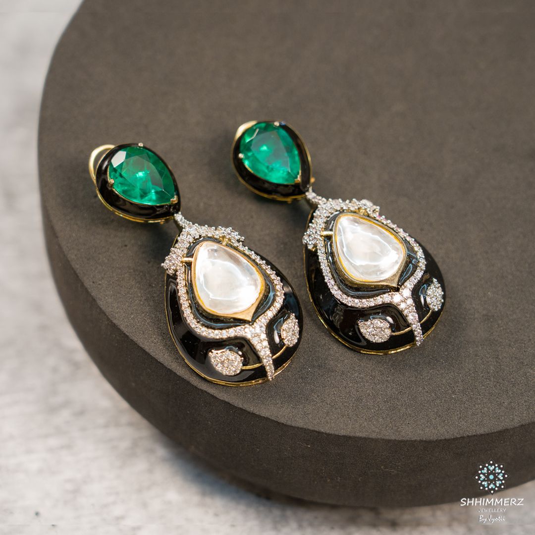 Nayu Earrings