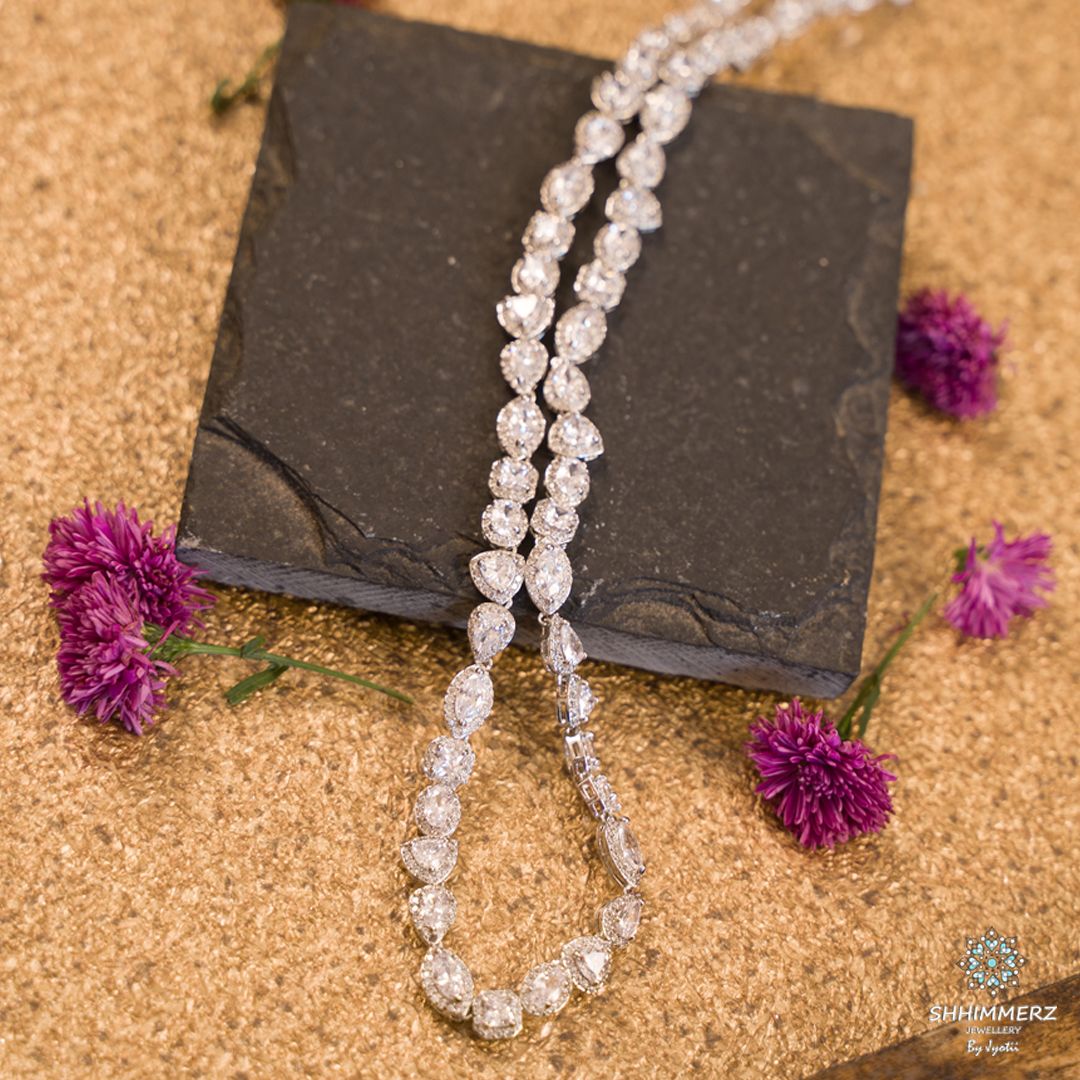 Different Shape Stones Neckpiece
