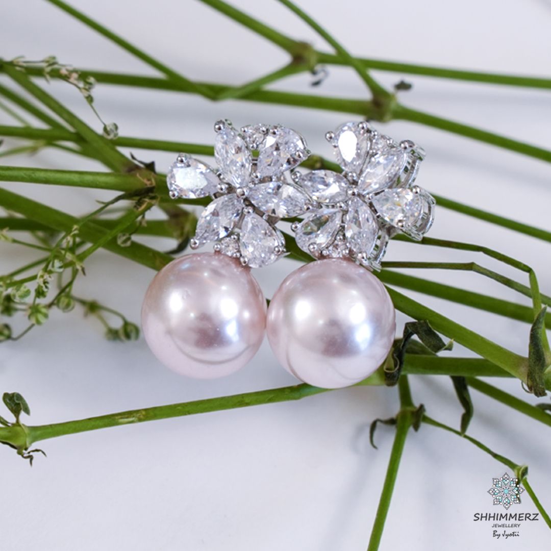Cluster Pearl Studs