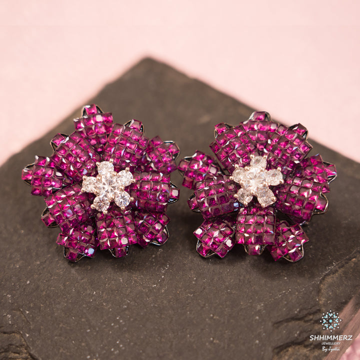 Flower Invisible Studs