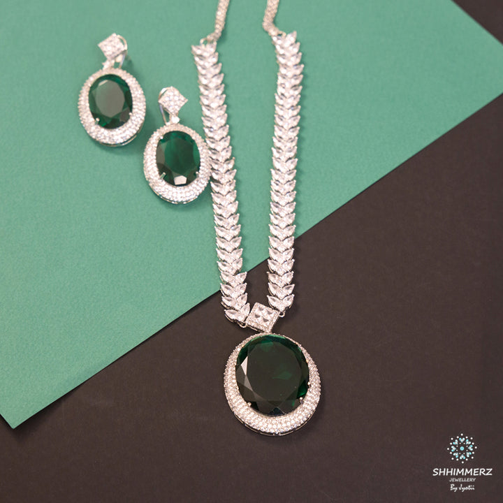 Round Drop Neckpiece