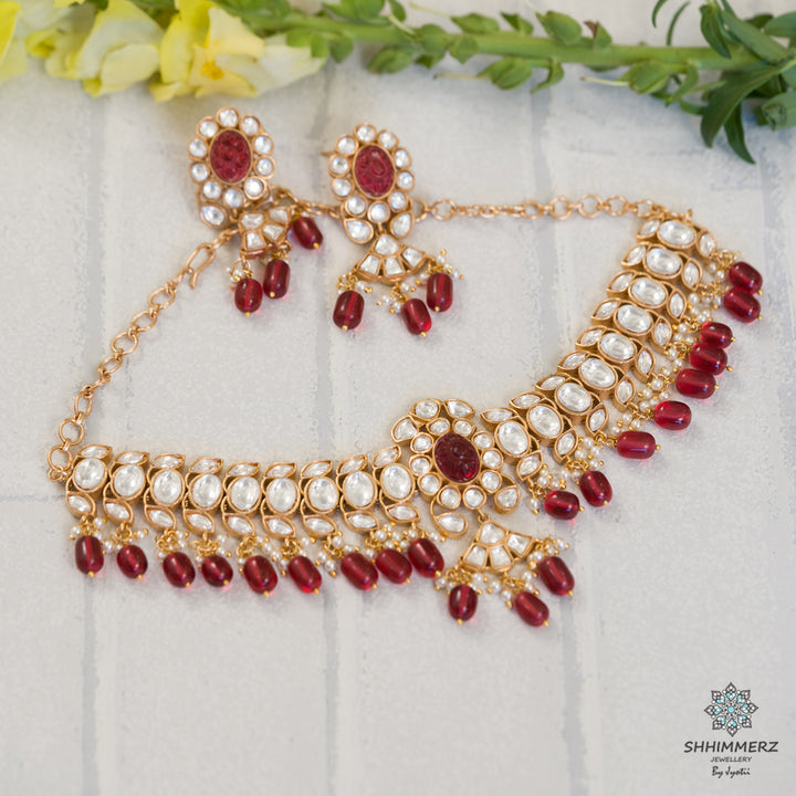 Sleek Kundan Choker