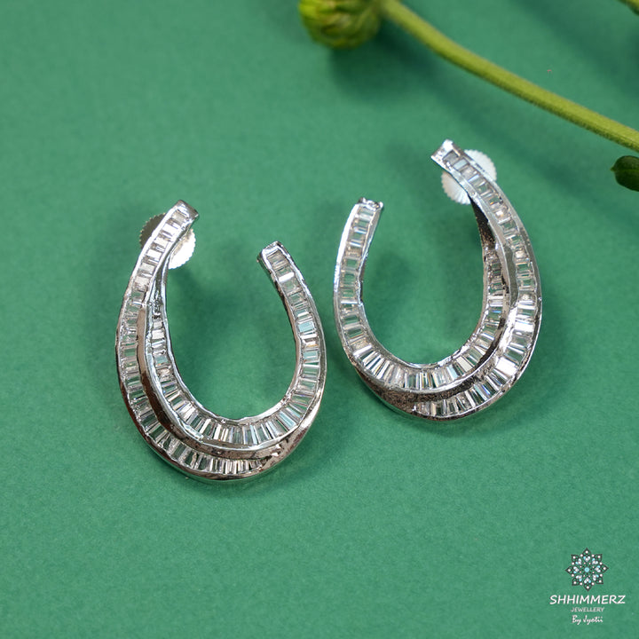U shape Earrings