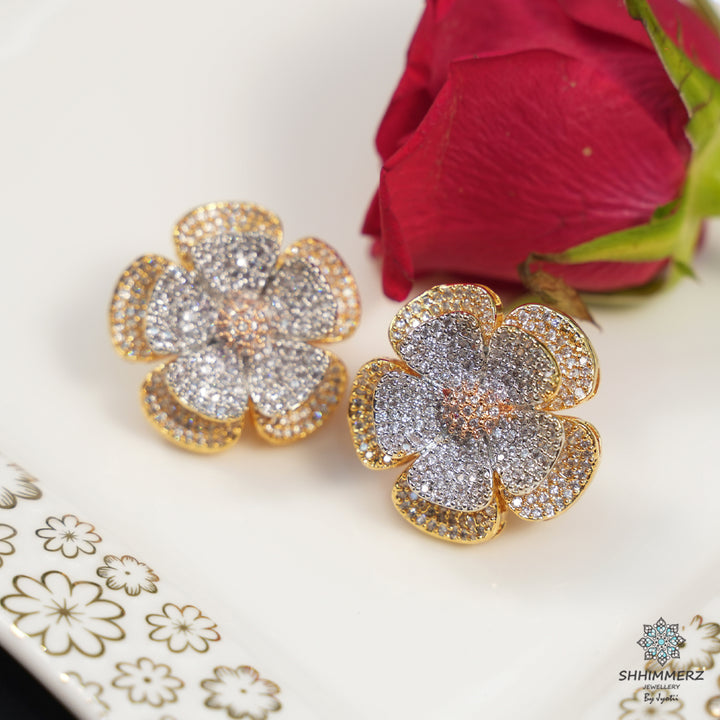 Floree Earrings .