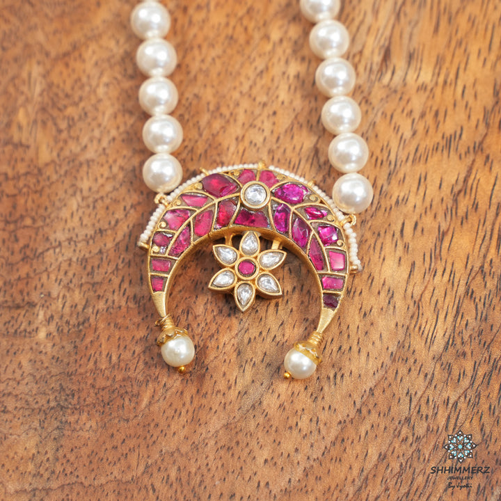 Pink Chaand Neckpiece