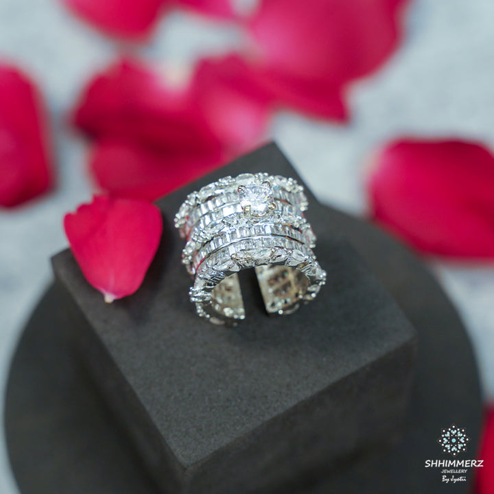 Broad Baugette Ring .