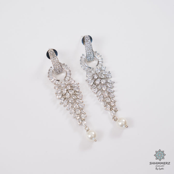 Lamara Earrings