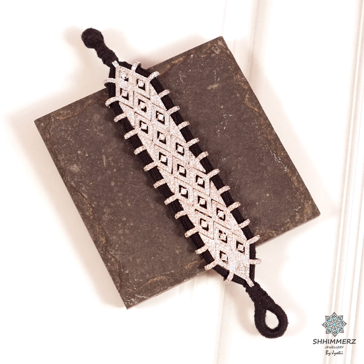 Triangle Woven Handbling .