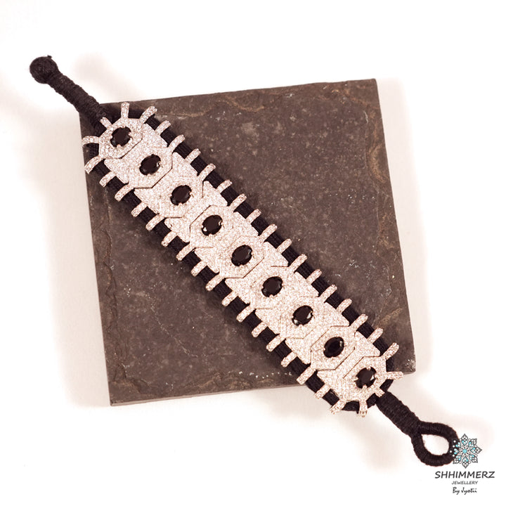 Noori Hand Bling