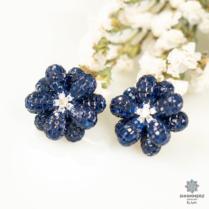 3D  Floral Studs