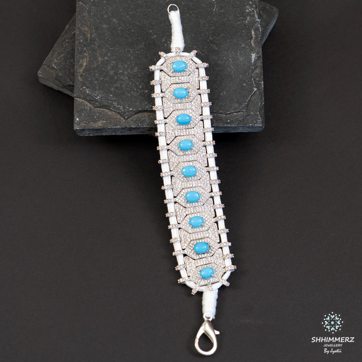 Neelam Handbling