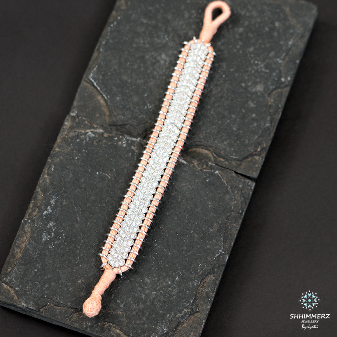 Nooam Handbling