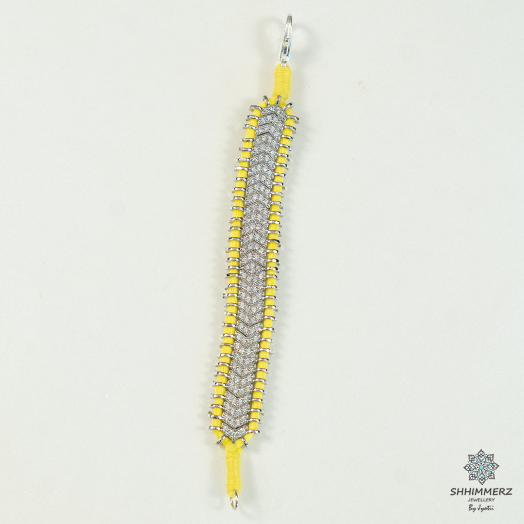 Nooam Handbling