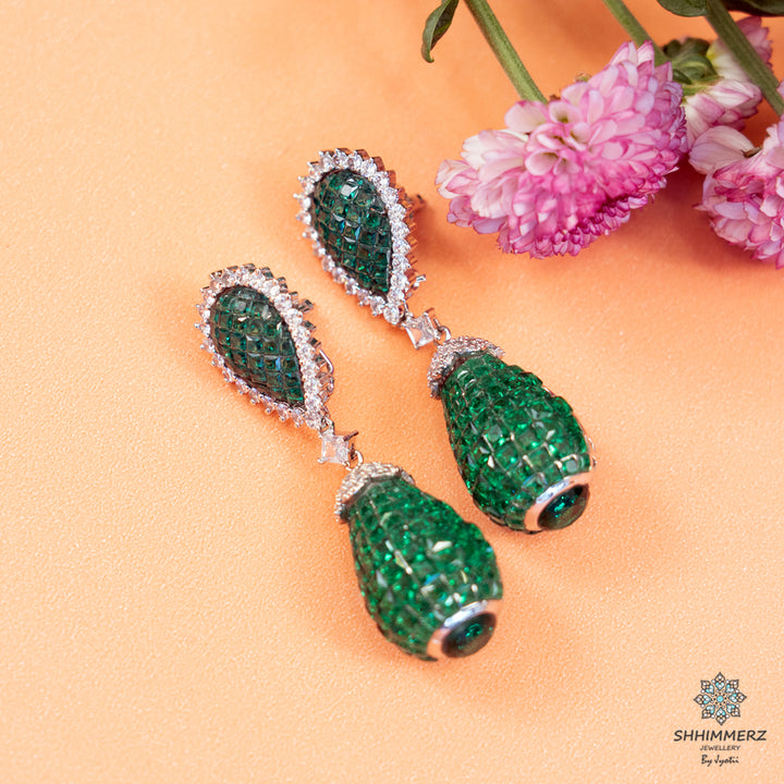 Dropped Shaped Invisible Earrings