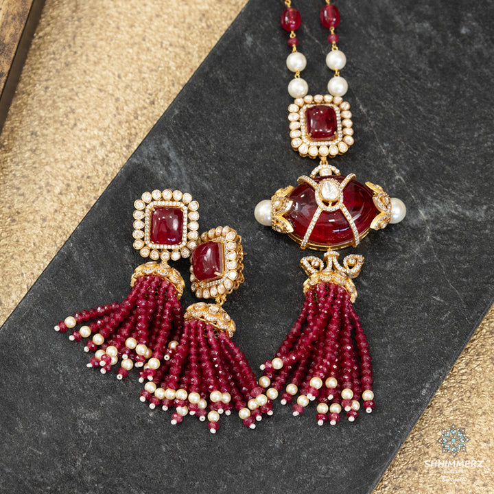 Sunanda Neckpiece