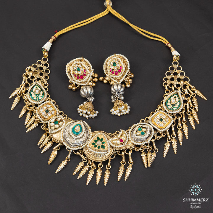 Amamah Neckpiece