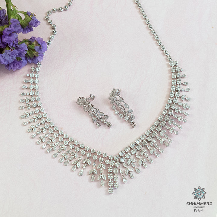 Siyara Neckpiece