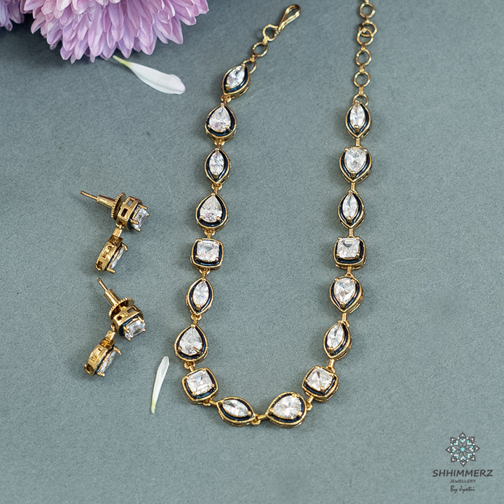 Su Tara Neckpiece