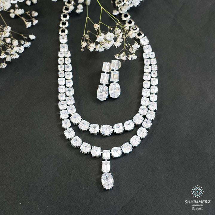 Sho Sho Neckpiece