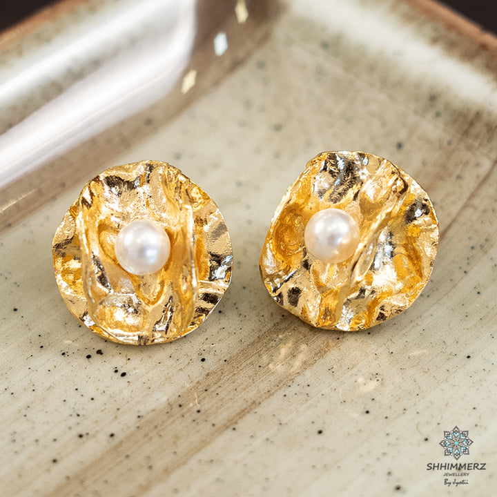 Crumpled Pearl Earrings