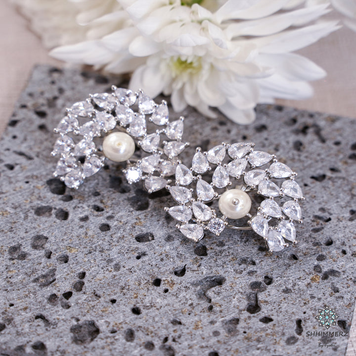 Pearl Studs