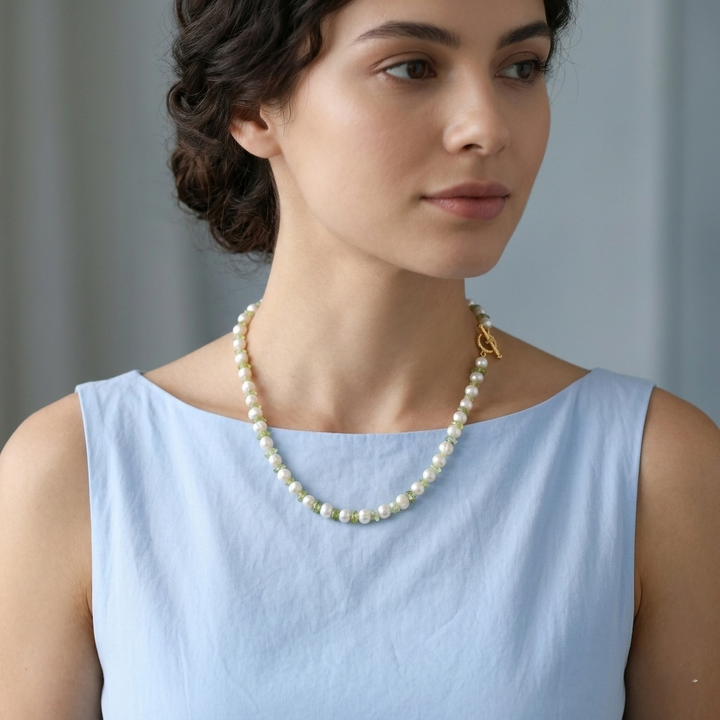 Amoni Neckpiece