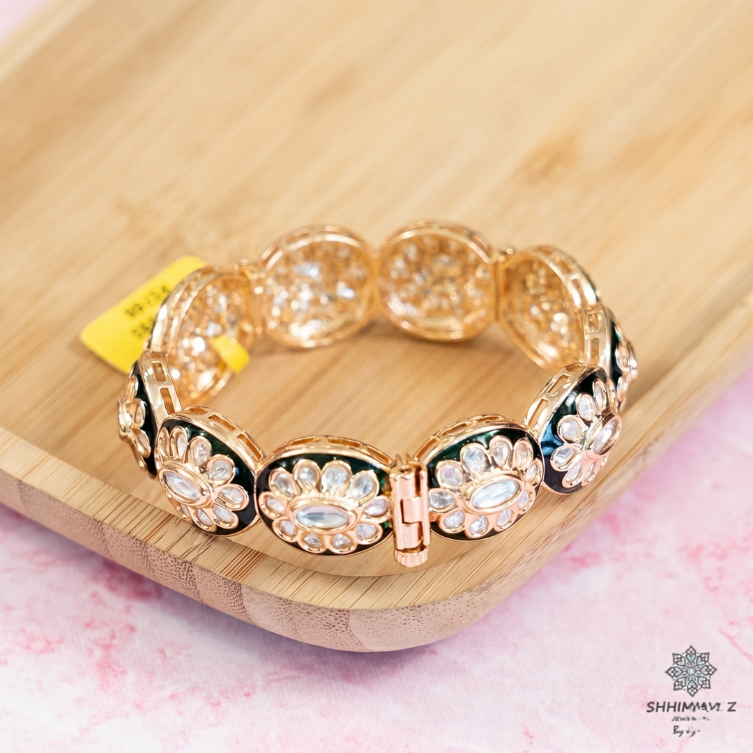 Noori Bangles