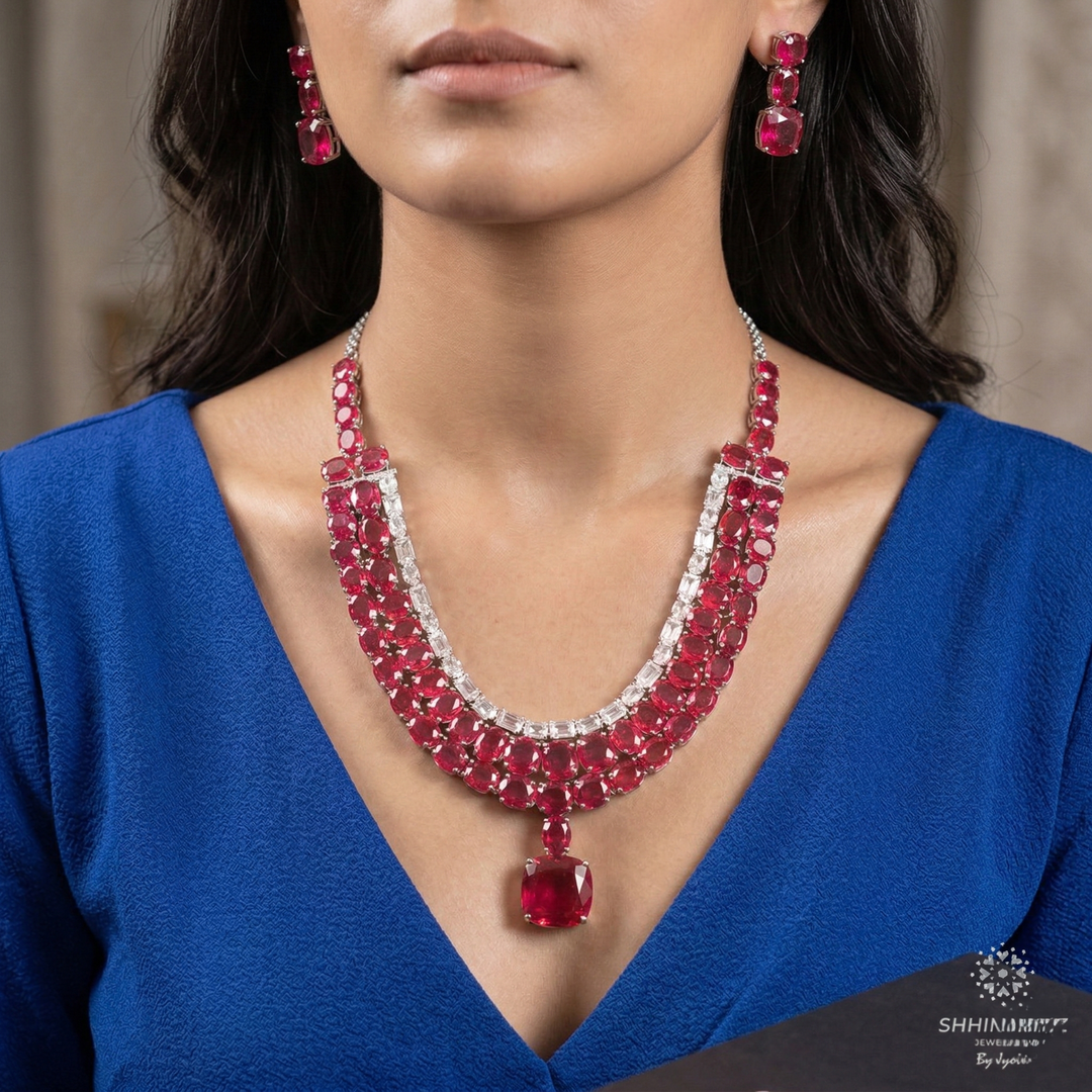Si Neckpiece