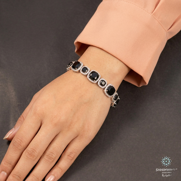 Uneven Bracelet