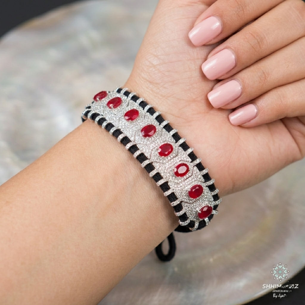 Noori Hand Bling