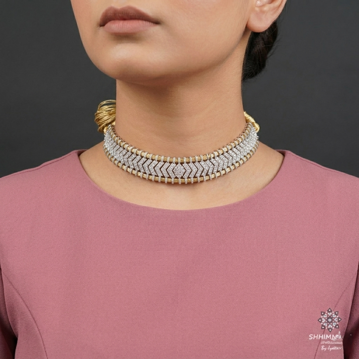 Nooam Neckpiece
