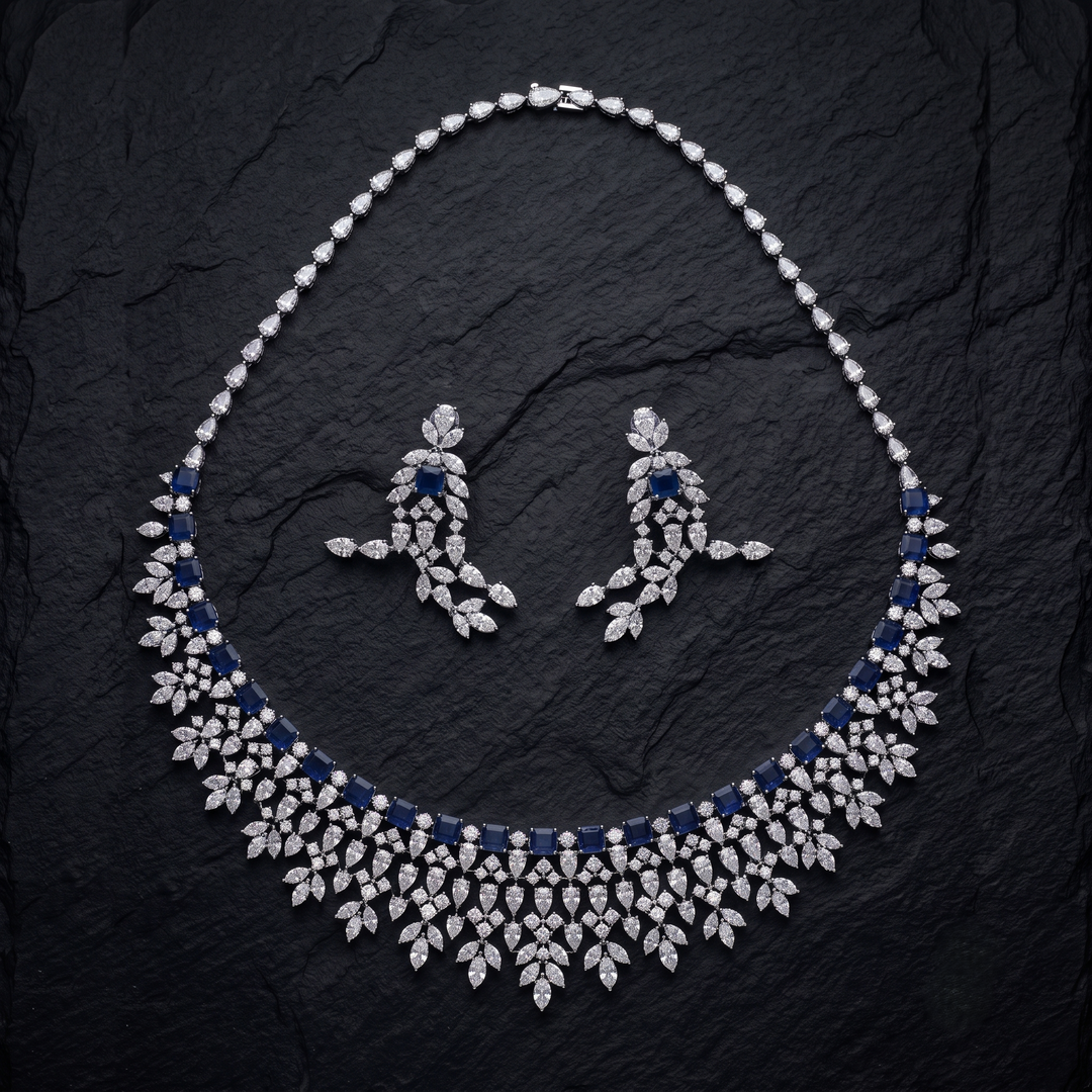 Cathy Neckpiece