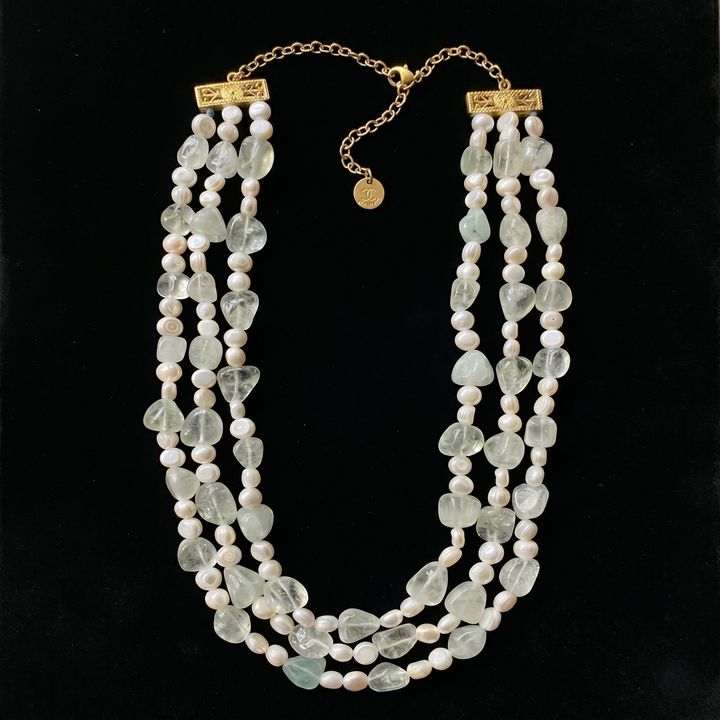 Aaraz Neckpiece