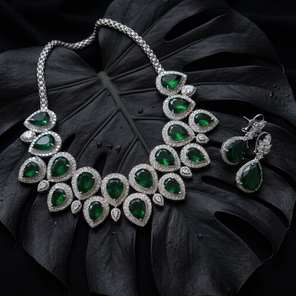 Beni Neckpiece