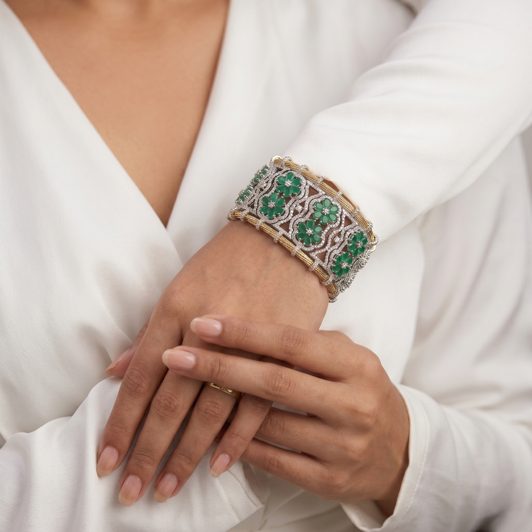 Naaz Handbling