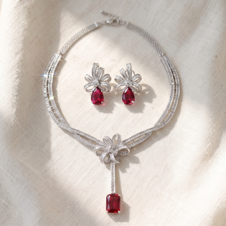 Simone Neckpiece