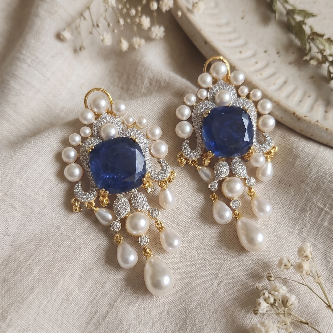 Bela Earrings