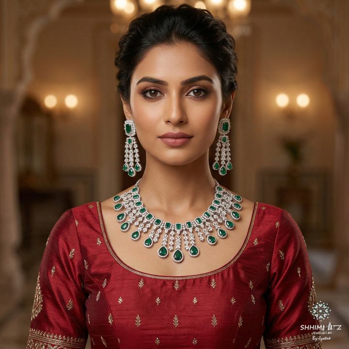 Grand Neckpiece