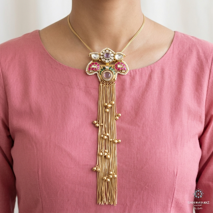 Soya Neckpiece
