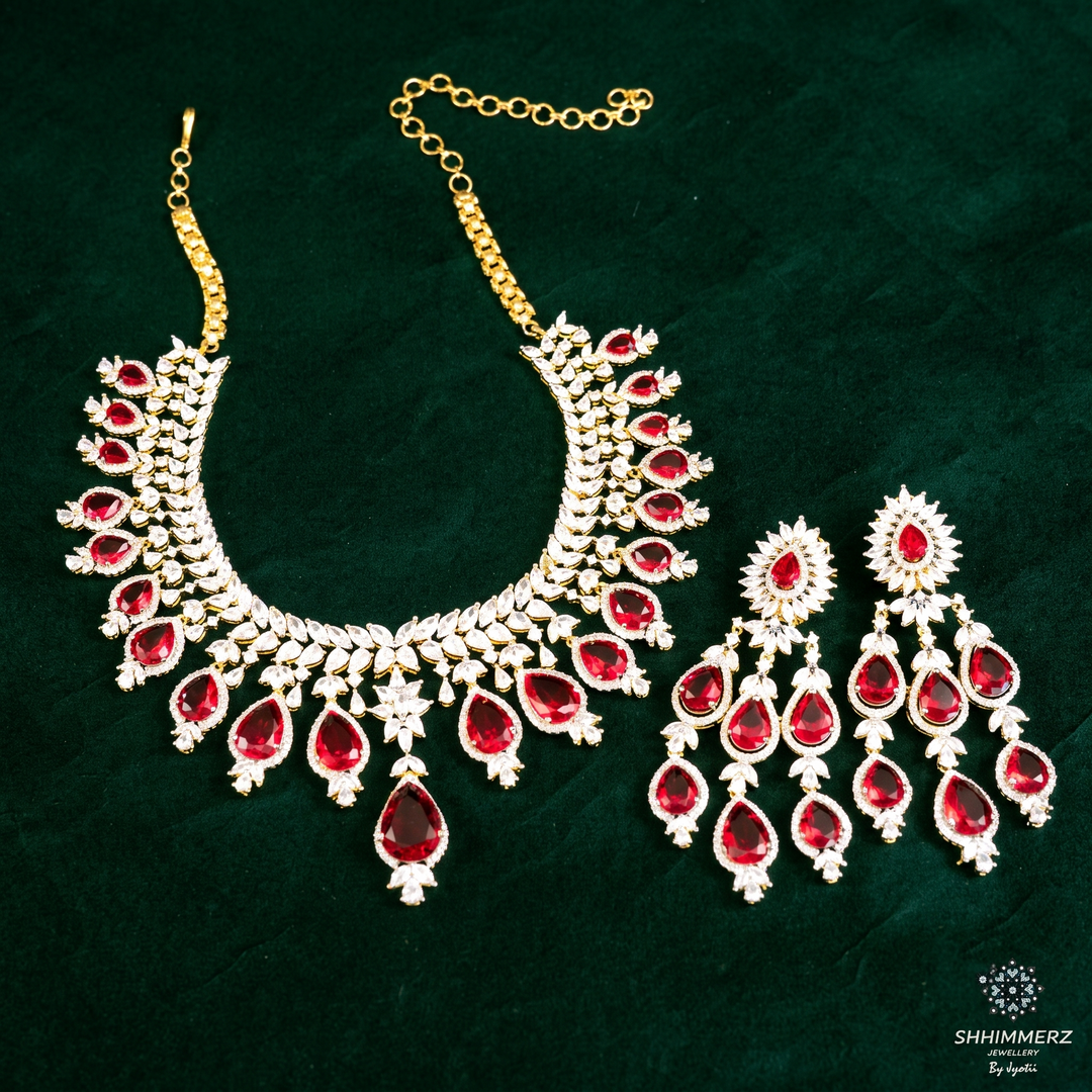 Beautiful Drop Stone Neckpiece