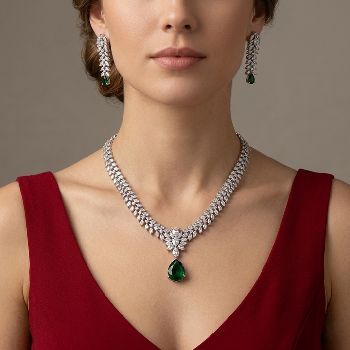 Bawri Neckpiece