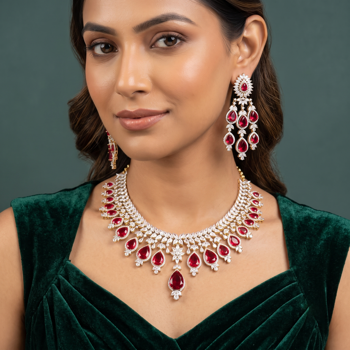 Beautiful Drop Stone Neckpiece