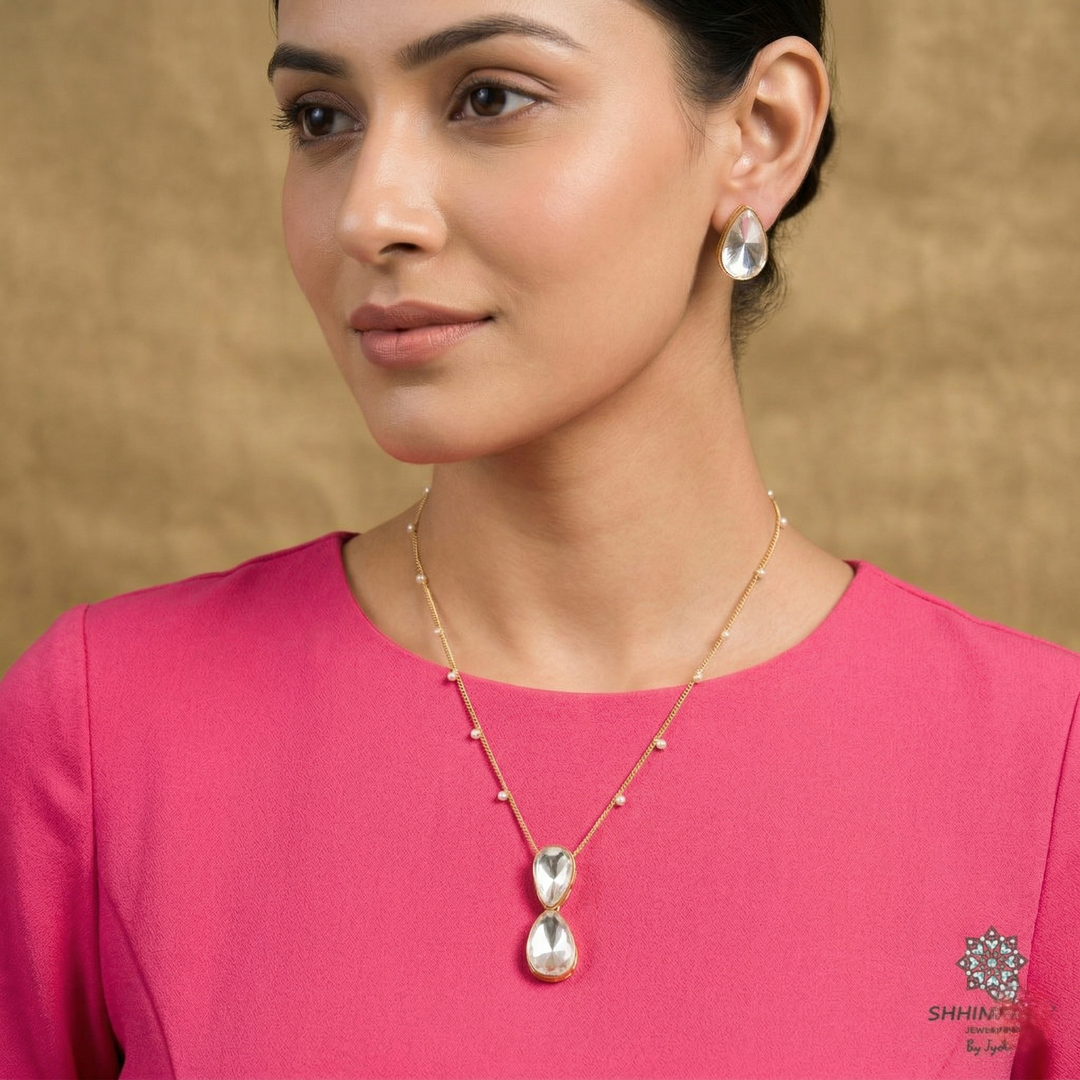 Soha Neckpiece